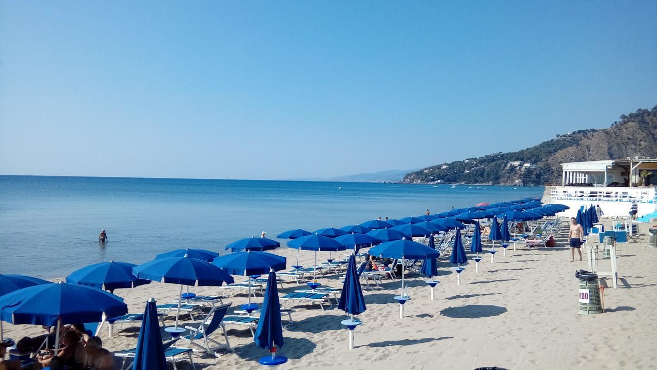 Villa Aurelio Squillace Exterior photo